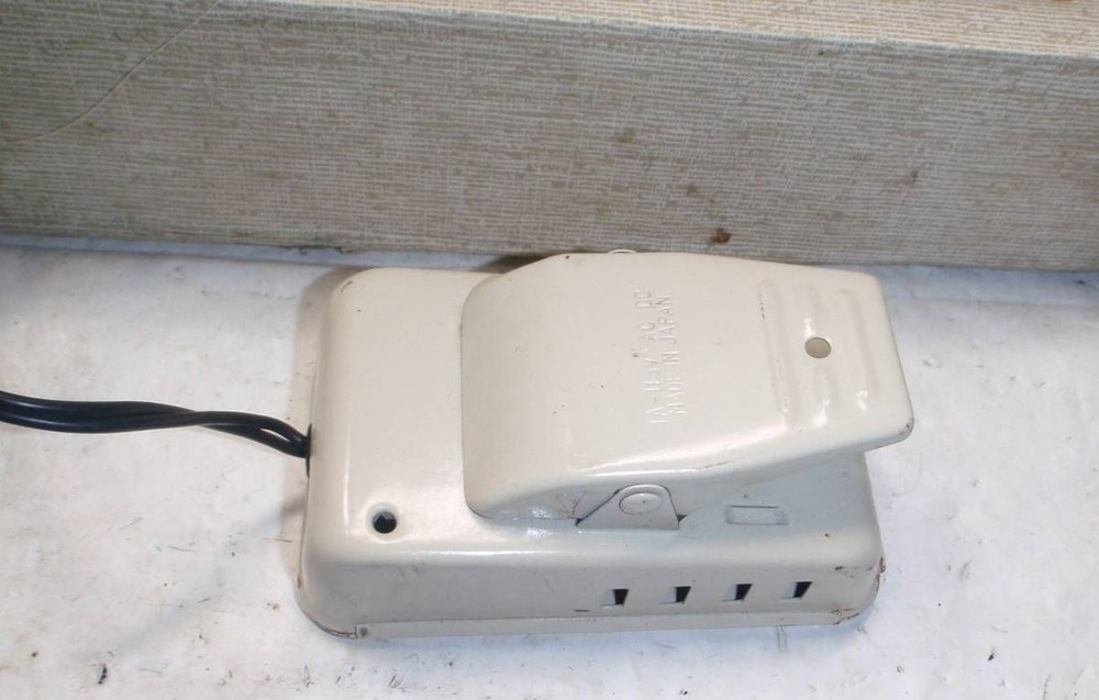 Precision Zig Zag Sewing Machine