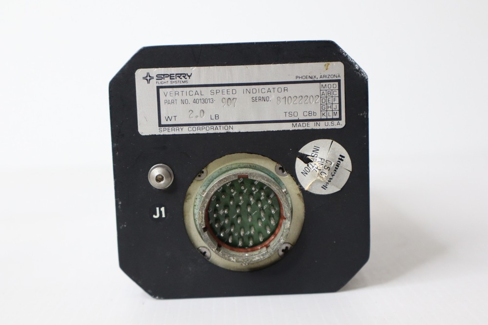 Honeywell Sperry 4013013-907 Vertical Speed Indicator