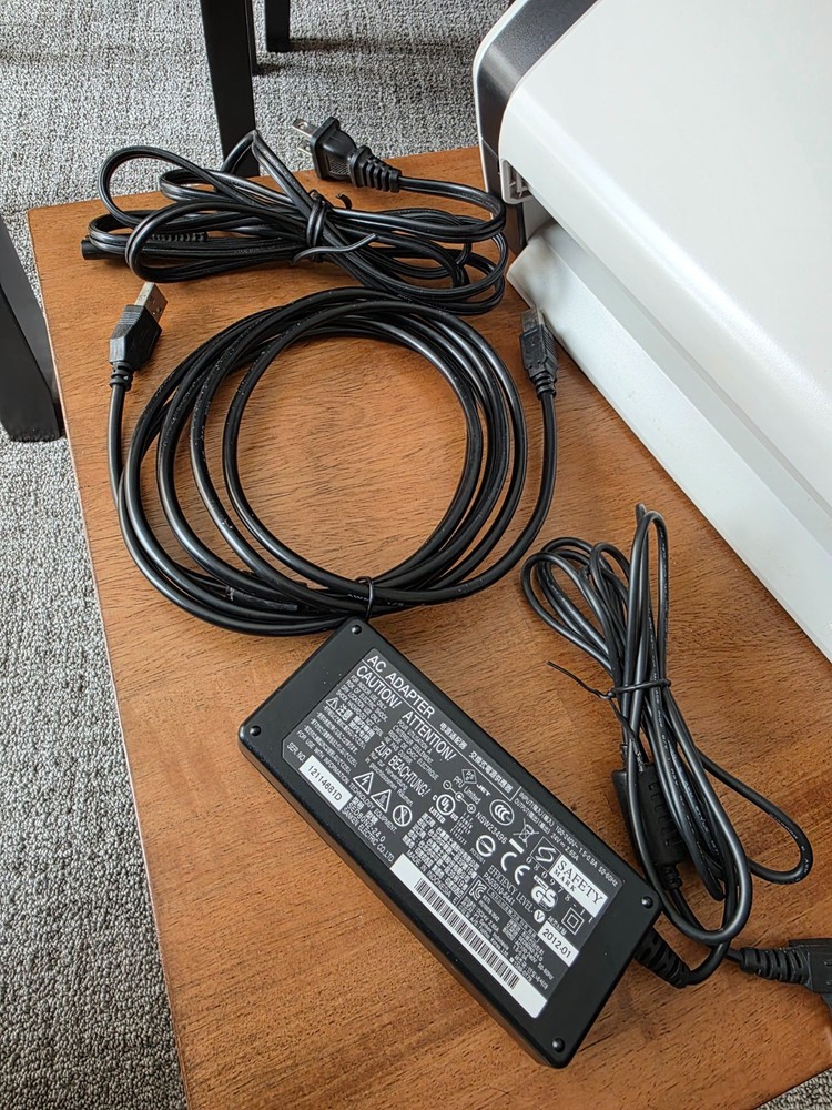 Fujitsu Fi-6130z Document Scanner