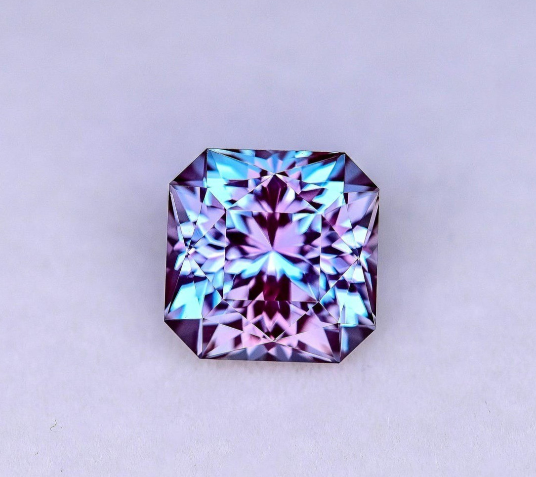 10.55 Ct Natural GIE Certified Bi-Color Alexandrite Asscher Cut Loose Gemstone