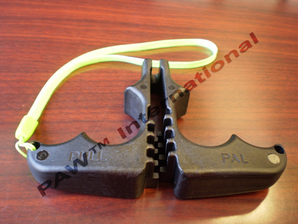 PULL PAL "T" HANDLE WIRE GRIPPER FOR PULLING WIRE by PAW International