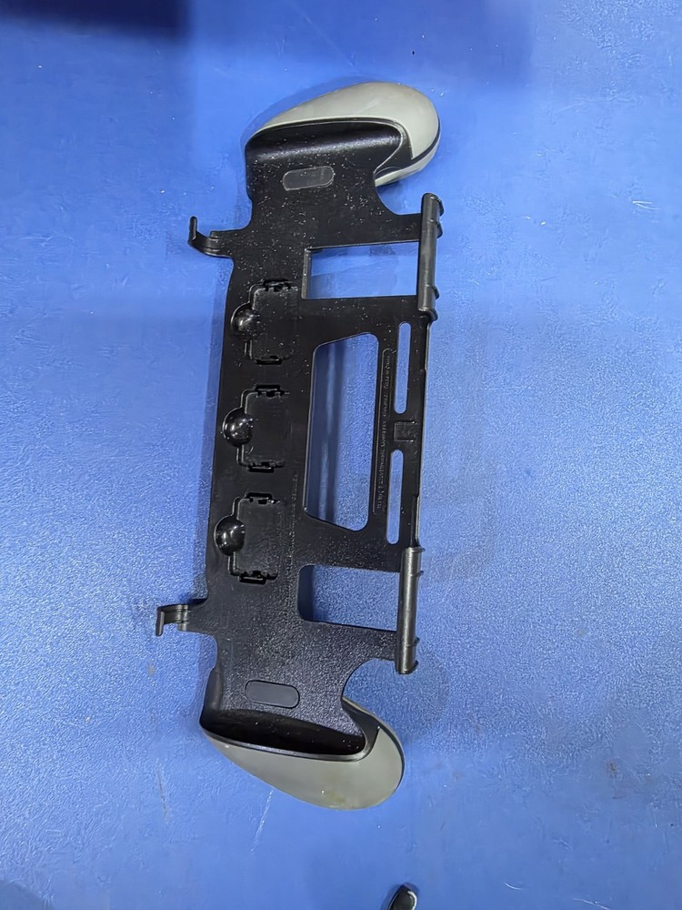 Nintendo Switch Game Case And Carrying Case And Grip Controller