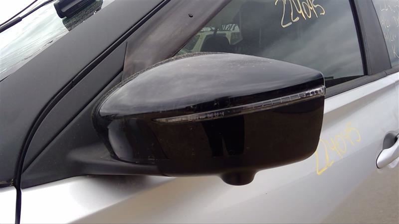 Speedometer Cluster MPH Sr Fits 20 KICKS 1002082