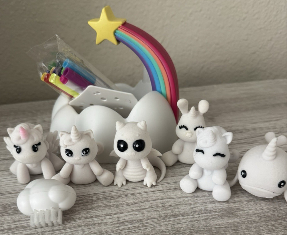 Daydream Magic Pals Cloud Coloring Set