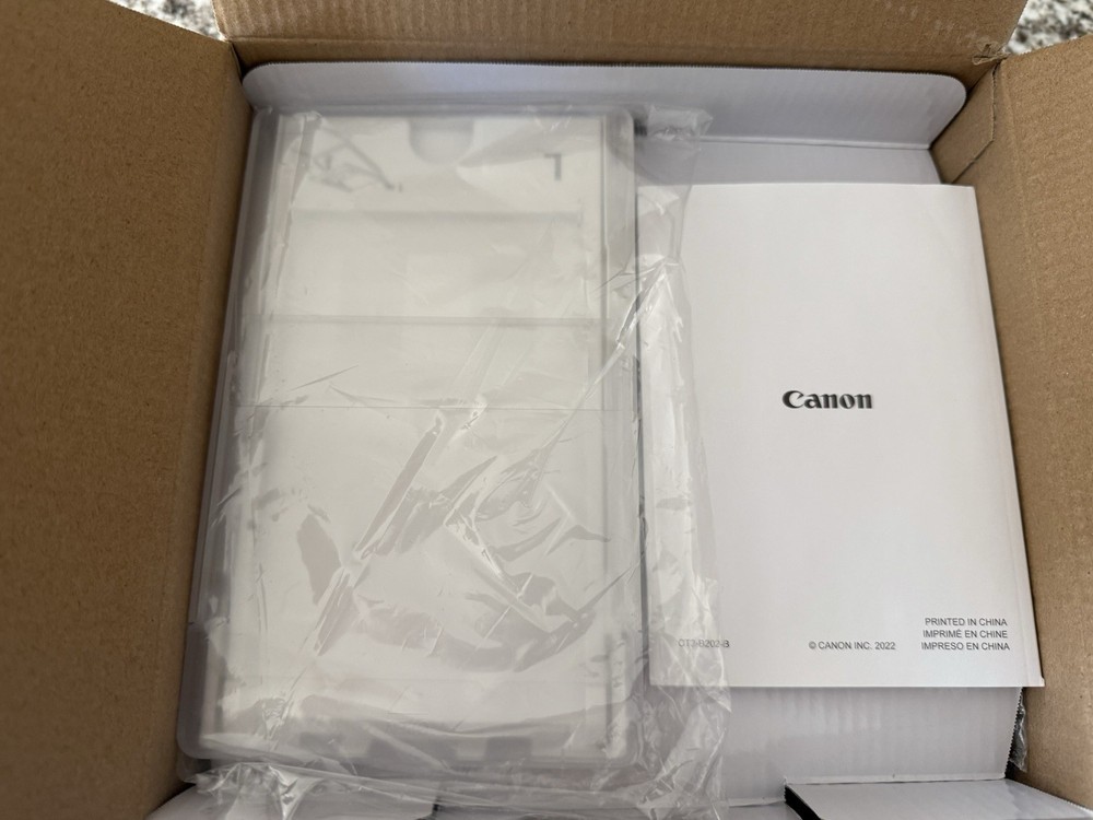 Canon Selphy CP1500 Wireless Compact Photo Printer （White）
