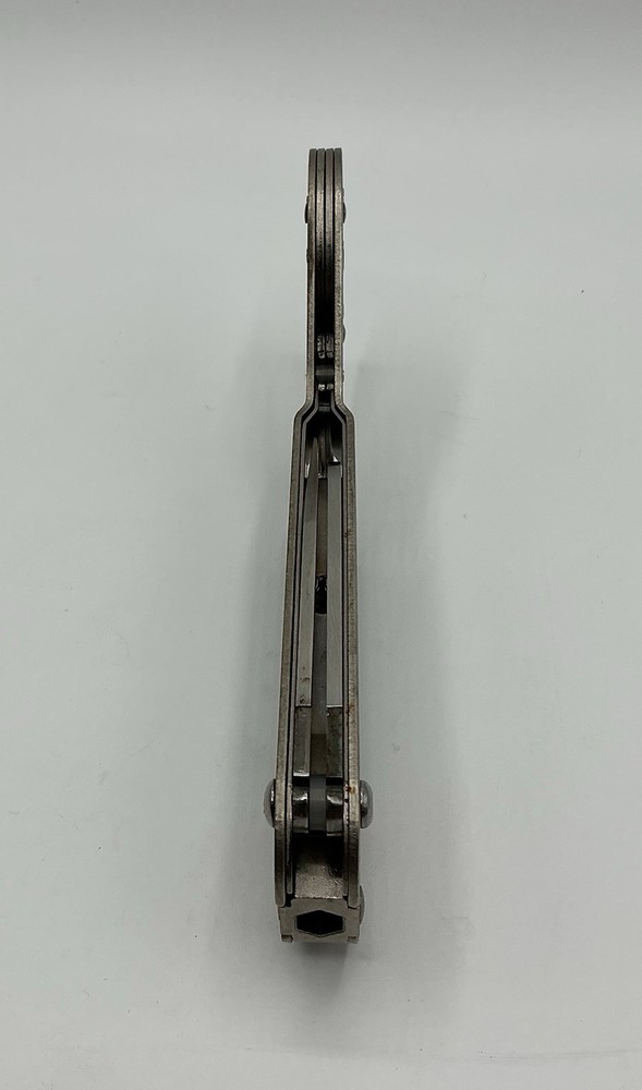 LoggerHead Tools 6" Bionic Wrench/Multitool w/9 Bits, 2 Blades & Belt Pouch USA