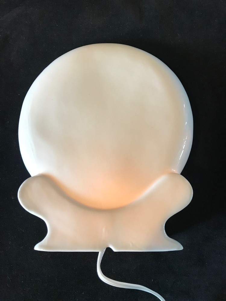 Cracker Barrel Lighted Easter Bunnies on Swing Plate Night Light Table Decor