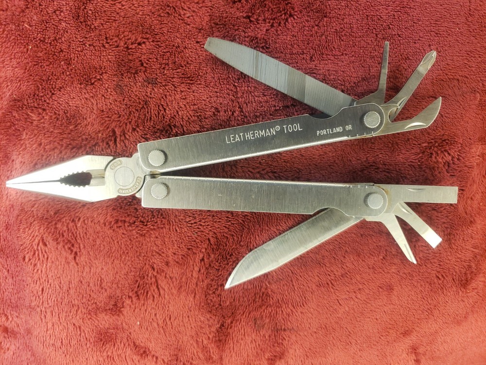 Leatherman PST Multi tool 0399 0499 Date Code