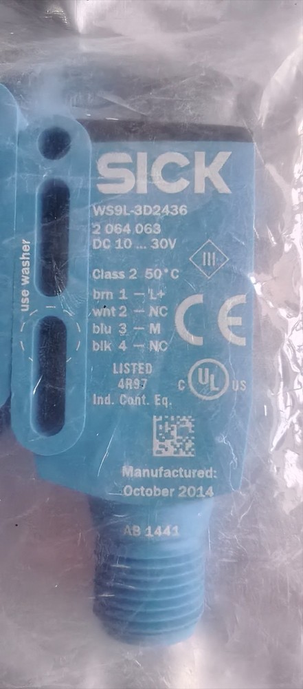 SICK WS9L-3D2436 SENSOR(Qty:2), new