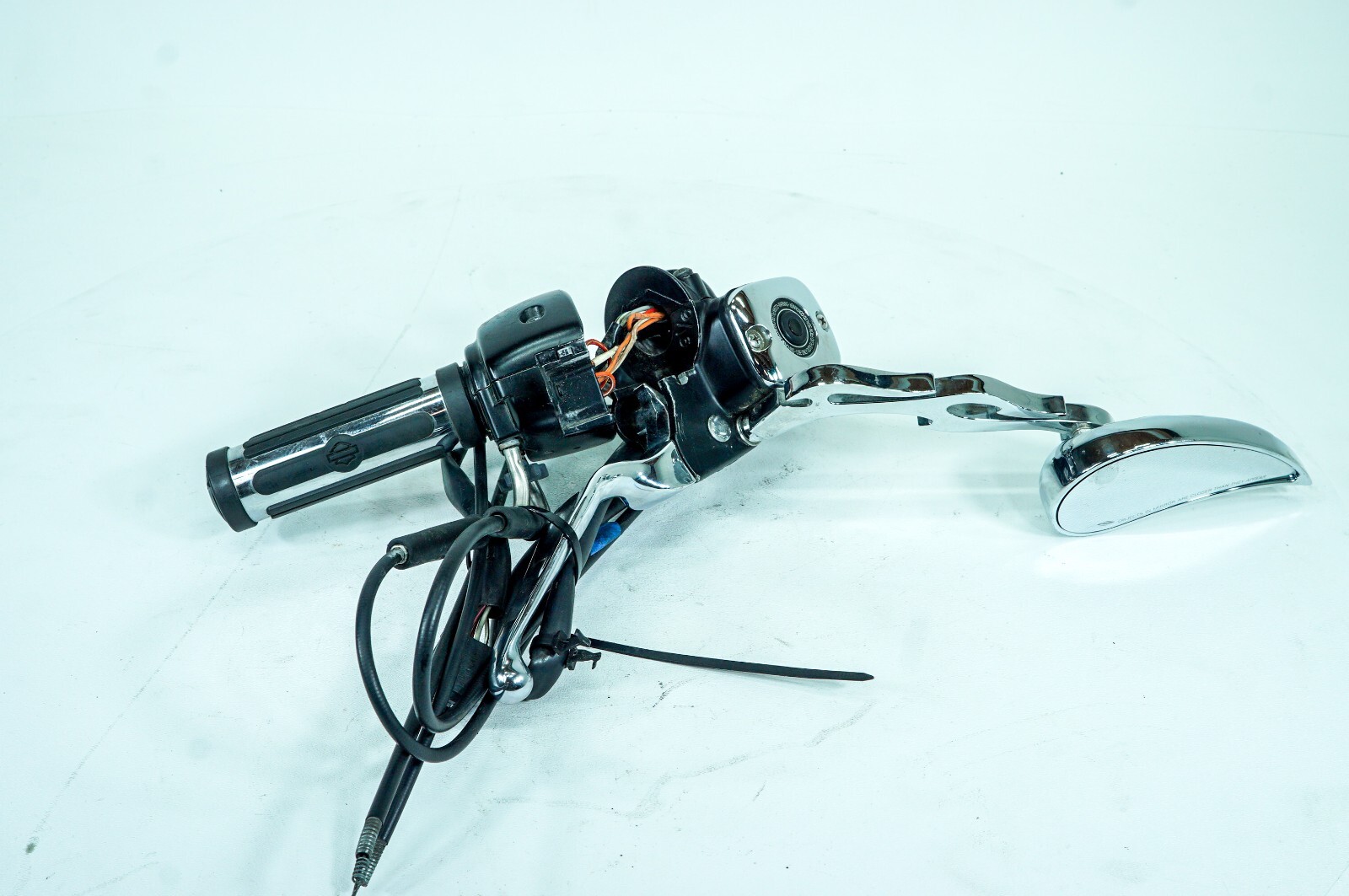 05 Harley Softail Deluxe FLSTN OEM Right Engine Start Kill Switches Control 1315