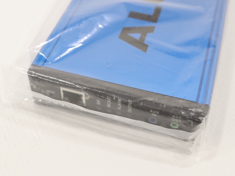 Algo 8300 Controller (Blue) w/ Mounting Accessories