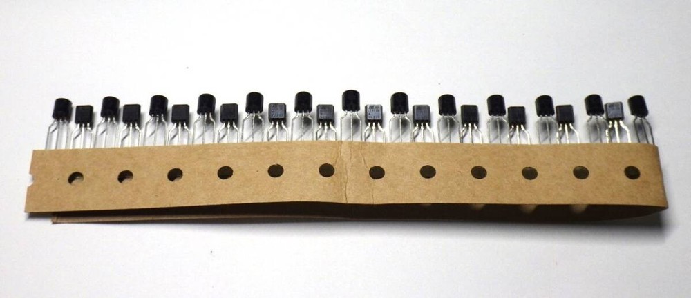 STMicroelectronics 3terminals regulator L79L08ACZ-AP, 25pcs, new