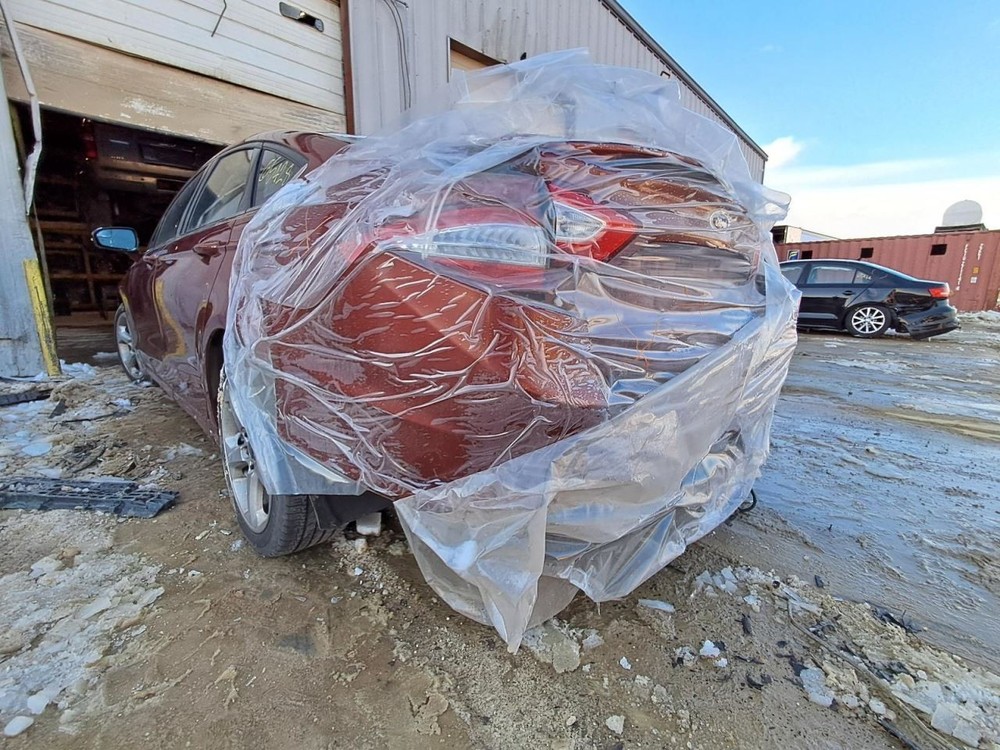 2014 Ford Fusion 4.2 Display Screen - Used, No Anti-Theft Code, Reprogram Needed