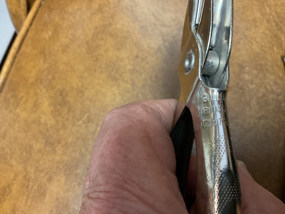 3 GEM PAPER PUNCHES