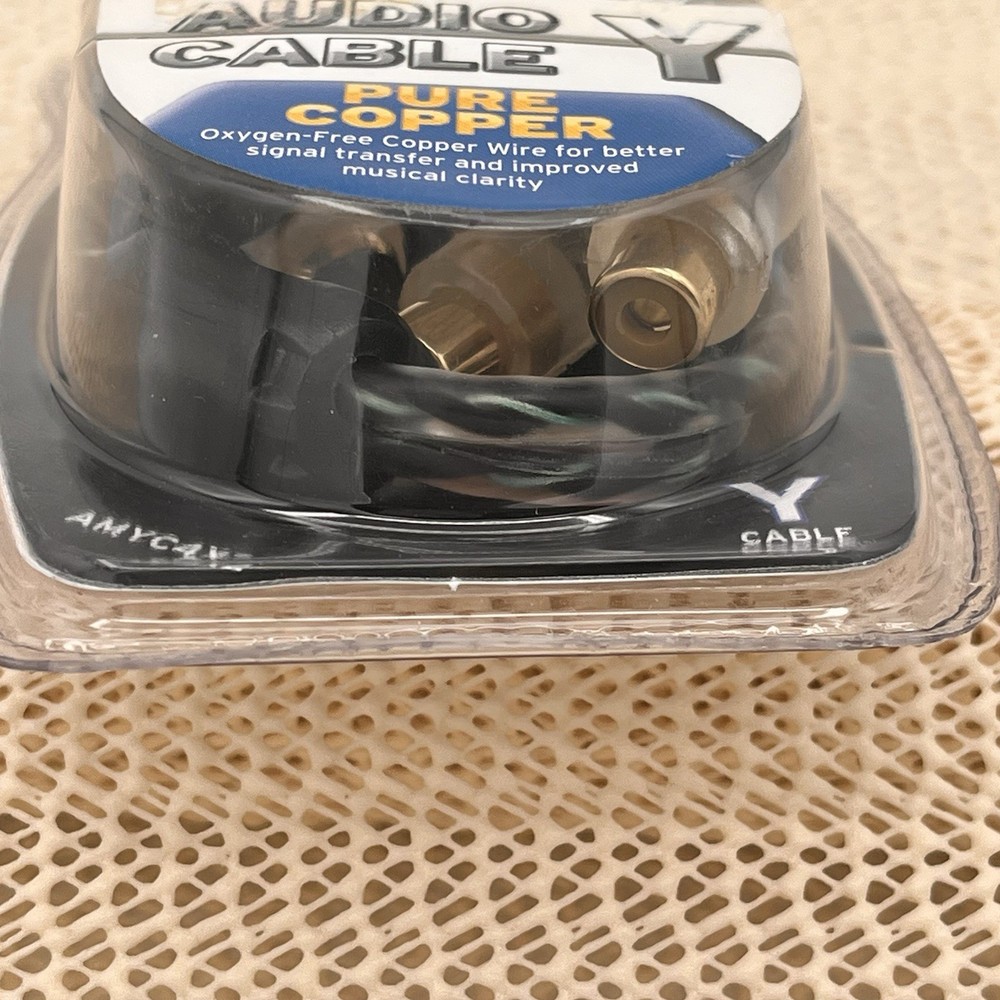 SCOSCHE Universal RCA Audio Y Cable 2-Pack AMYC4X2 Pure Copper