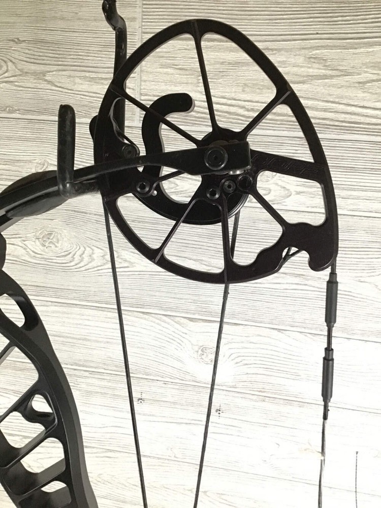 Prime Revex 6 RH Black