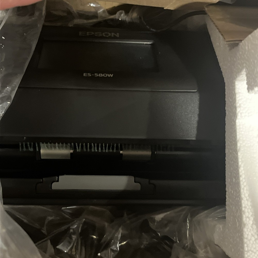 Epson Workforce ES-580W Wireless Color Duplex Desktop Document Scanner