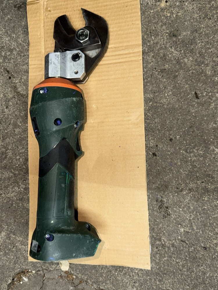 Greenlee Gator ES20X Cable Cutter 18V Tools Only