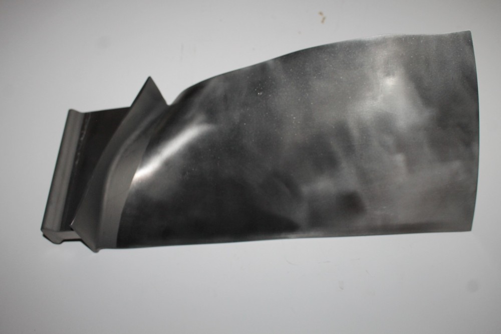Titanium Turbine Jet Engine Fan Blade (Display / Gift)
