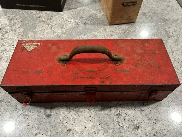 Vintage Snap On Tool Box 18"×7" Socket Flat Red Locking snapon