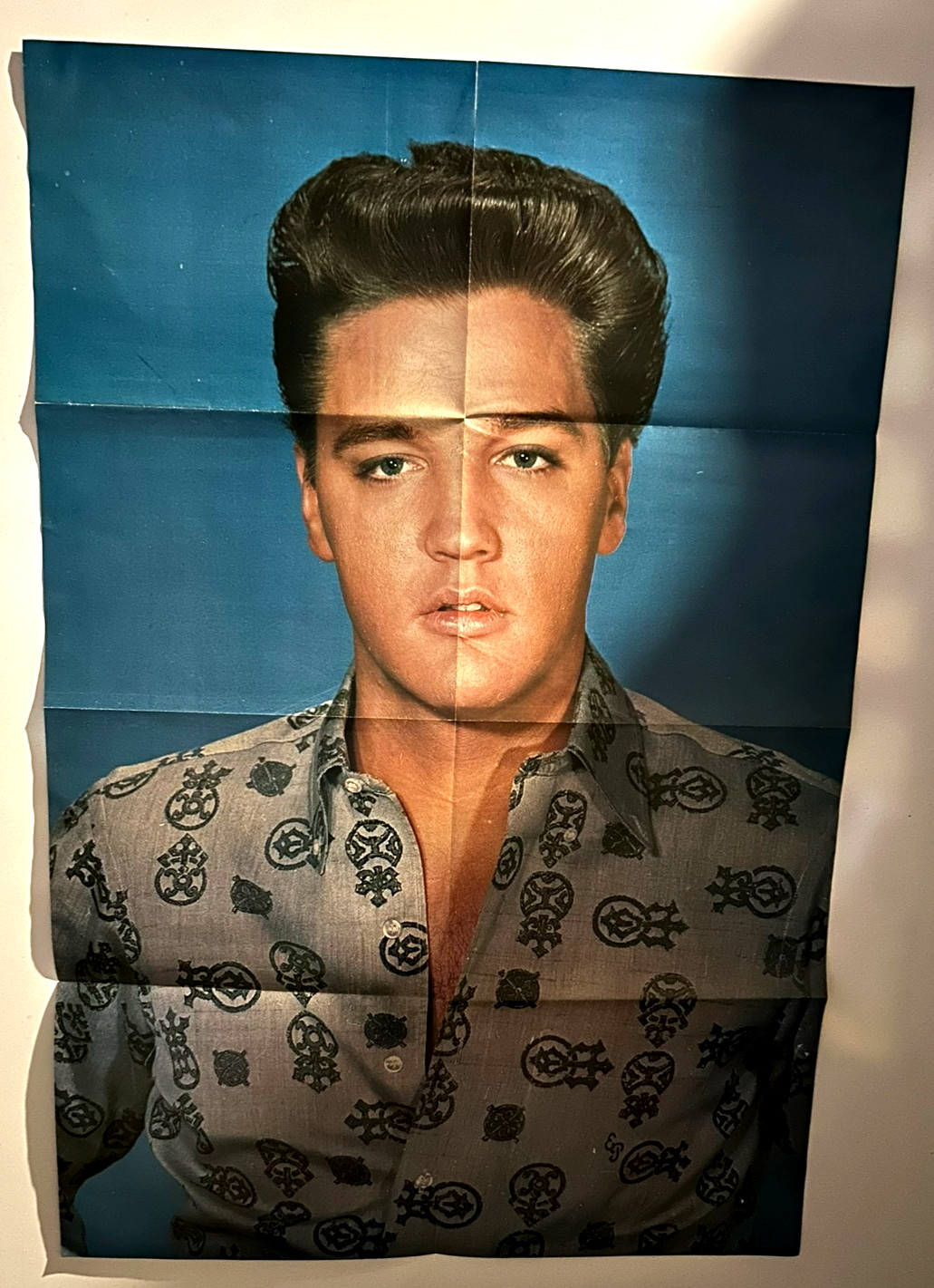 NICE Large Vintage 31” X 21” Elvis Presley Poster  VG Condition DOUBLE SIDED