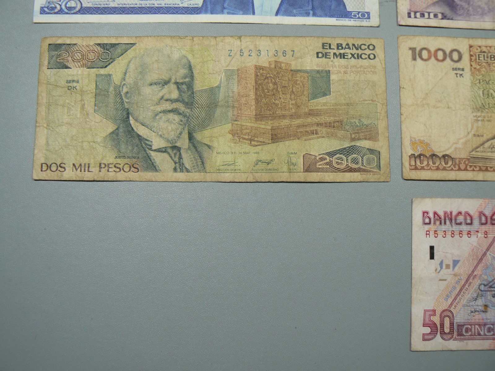 Lot of 10 Mexico Mexican Banknotes Pesos