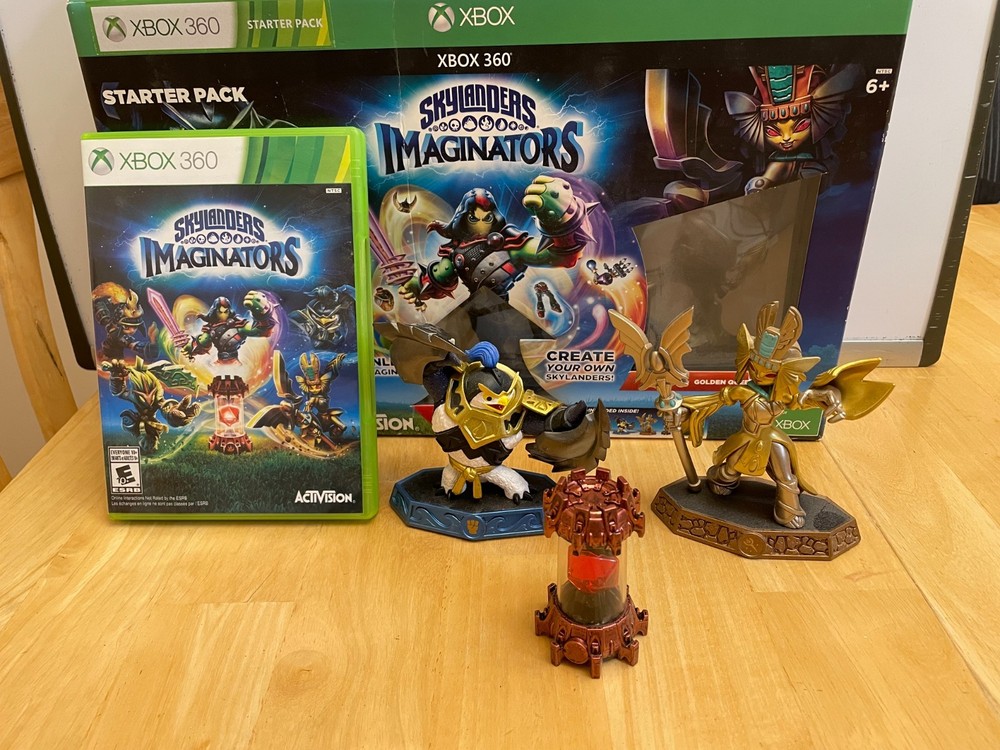 XBox 360 player with kinect sensor bar, 4 complete starter pack sets, PLUS