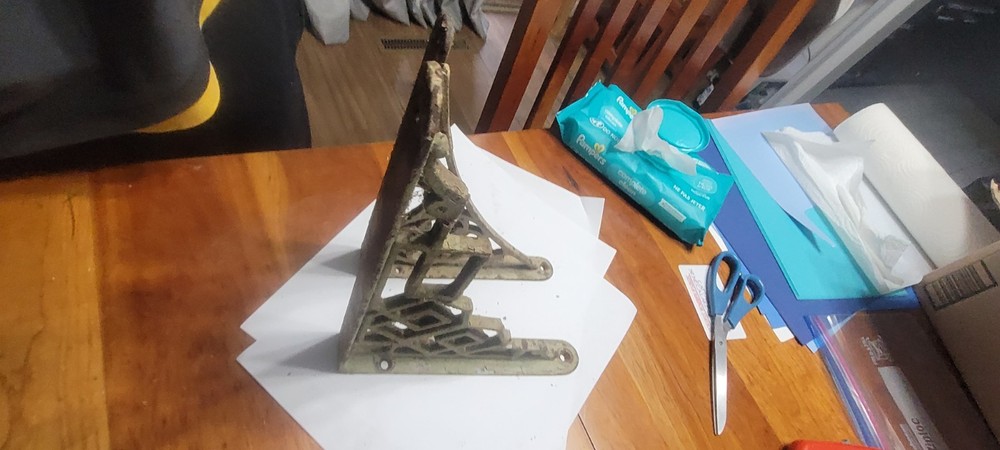 Antique Shelf Bracket S