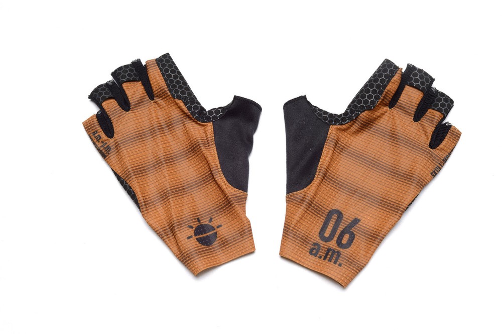 PRO HALF FINGER CYCLING GLOVES