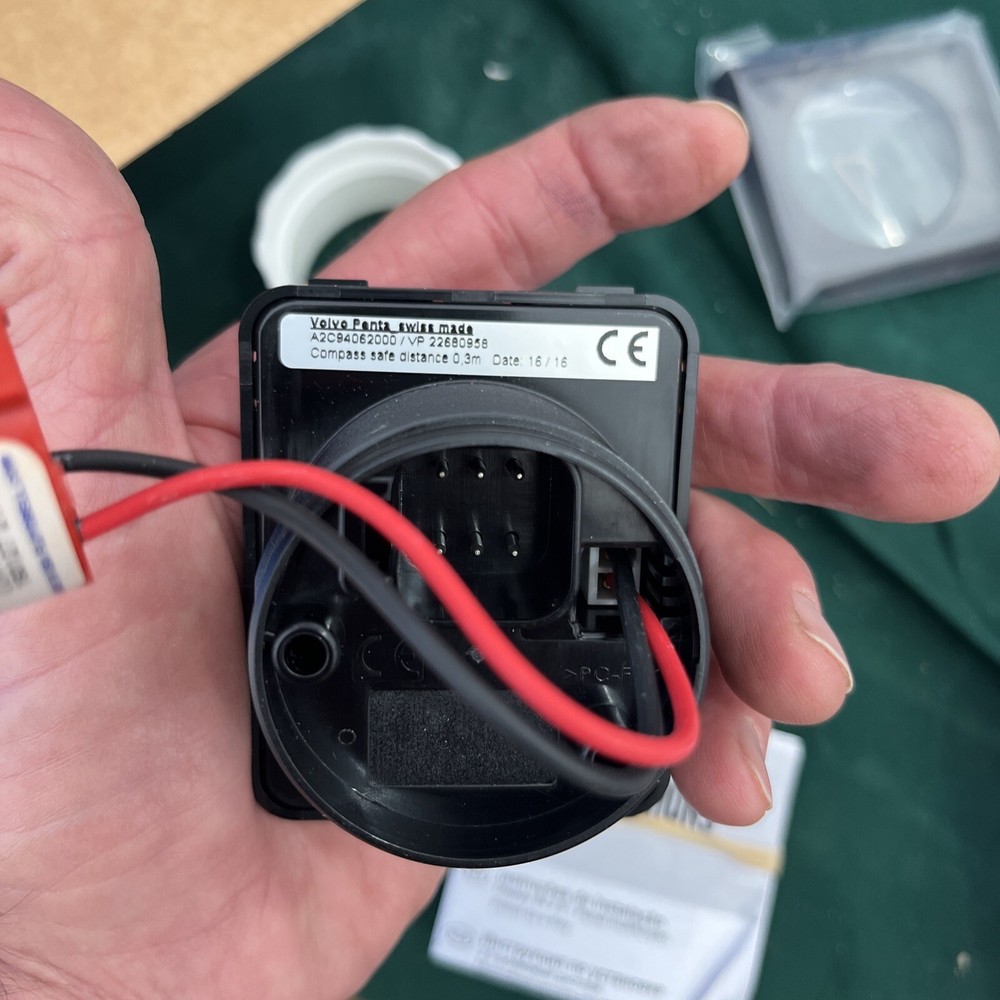 VOLVO PENTA GBP DISPLAY PANEL #22499273. (02-SA2)