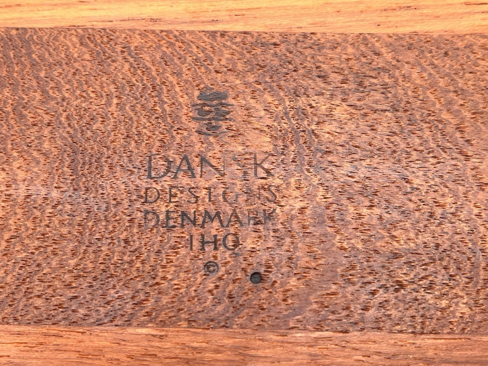 Large DANSK DESIGN IHQ Denmark Staved Teak Cutting Board Ducks Logo 18 x 12" MCM