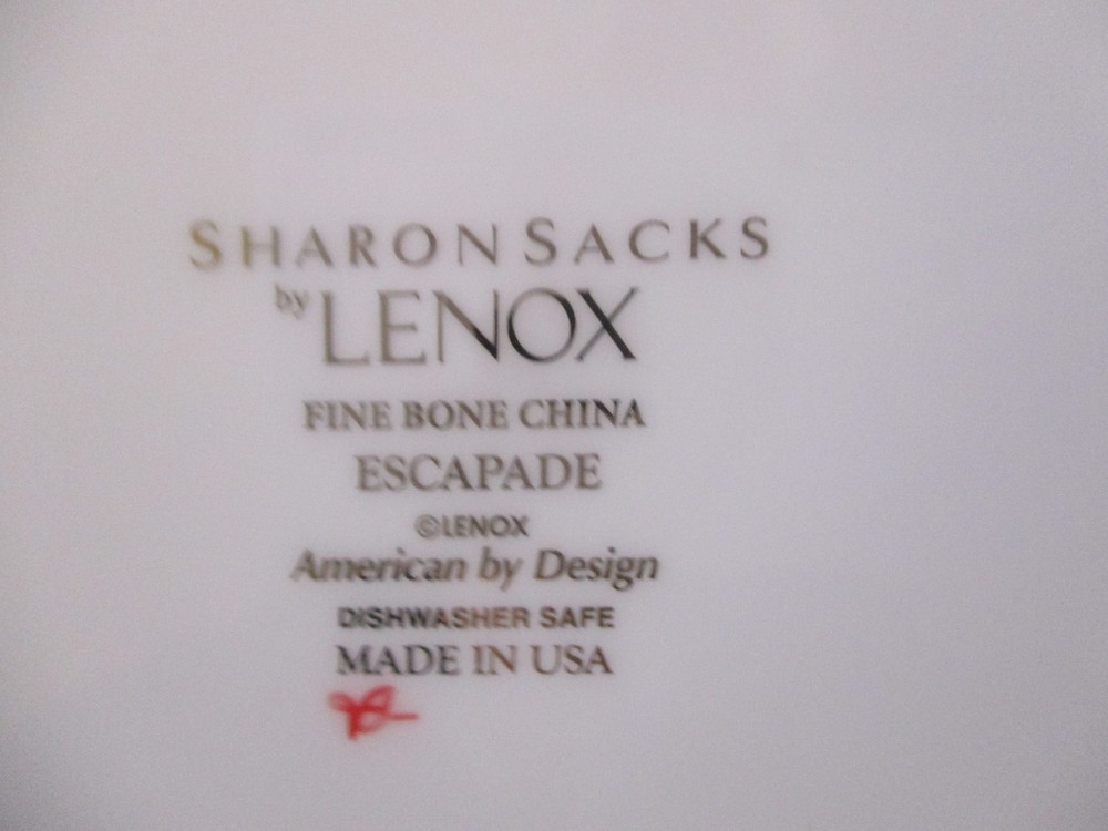 LENOX ESCAPADE SALAD PLATE - 8 1/4" 0701C