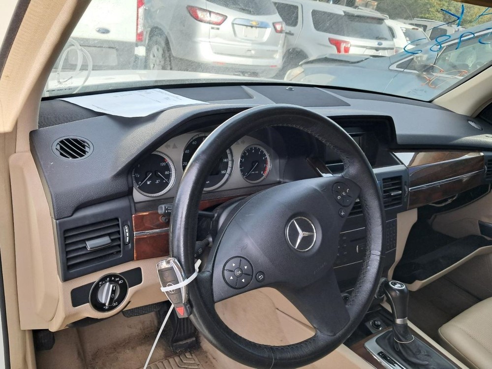 GLK350 2010 Glove Box 4865423