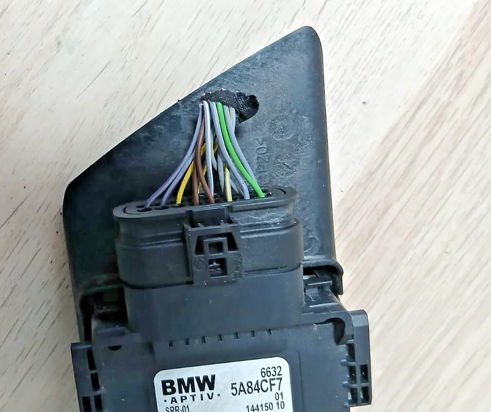 BMW SRR RADAR SENSOR CLOSE RANGE OEM 5A84CF7