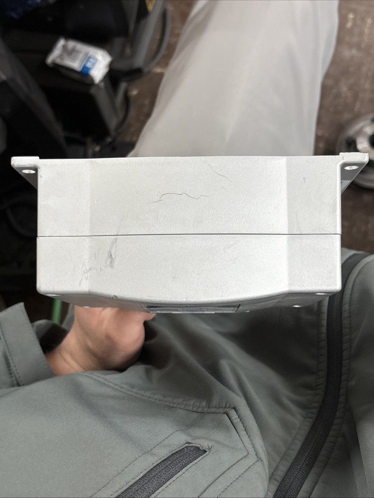 VAISALA HMT331 TEMPERATURE / HUMIDITY TRANSMITTER