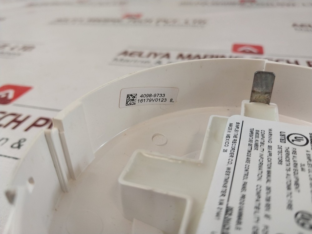 Simplex 4098-9733 heat detector