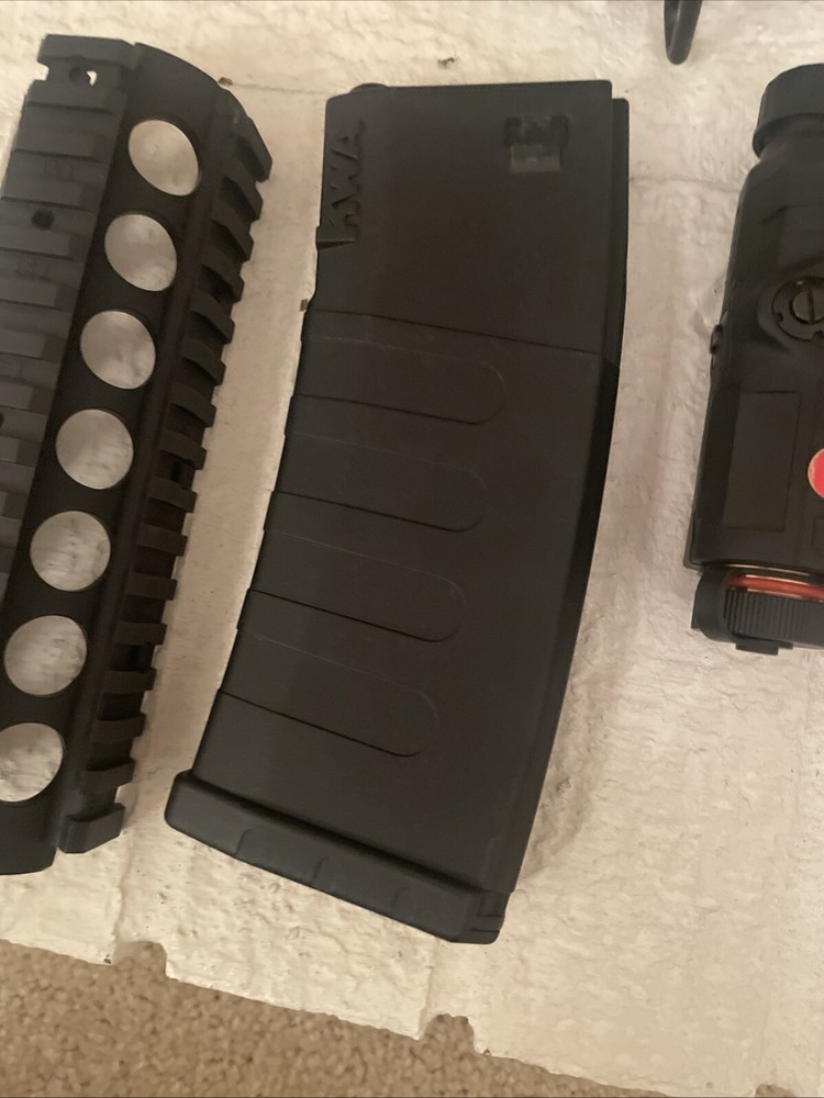 Lancer Tactical Aeg Airsoft Rifle (READ DESCRIPTION)