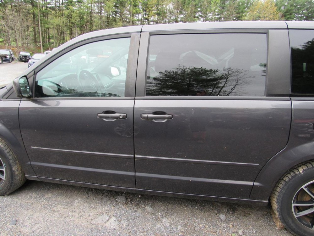 CARAVAN 2017 Glove Box 1041557