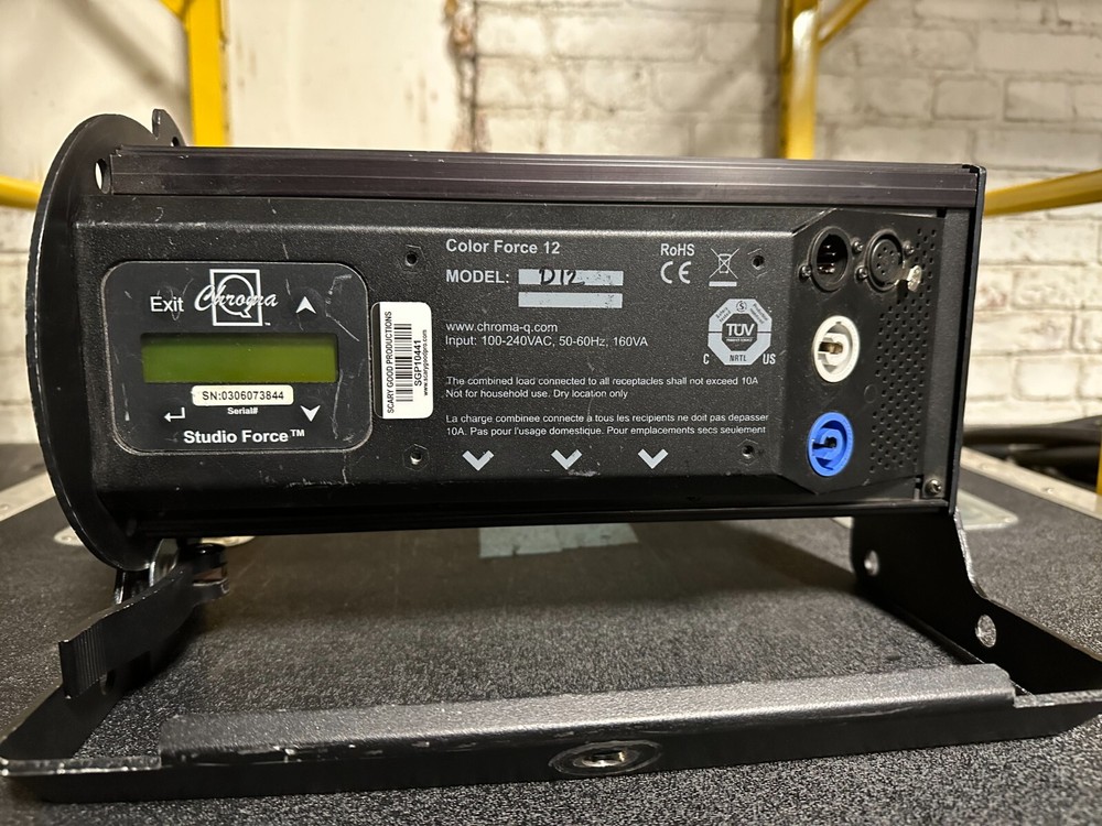 Chroma Q STUDIO FORCE D12 6100K
