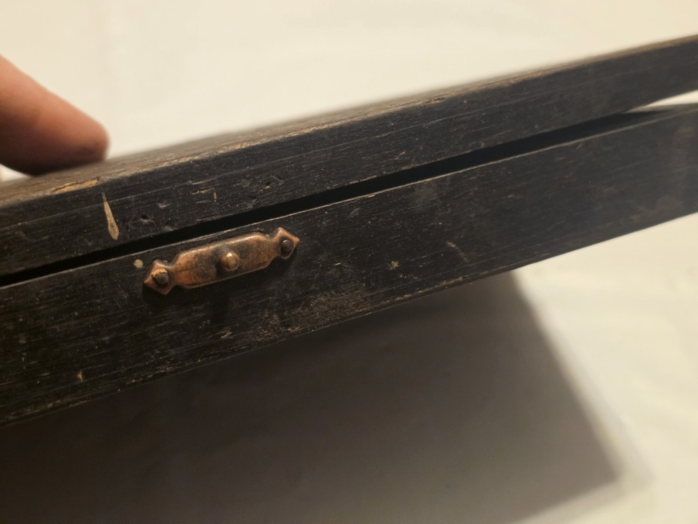 Moore & Wright English 2-3" outside micrometer with Wood case.
