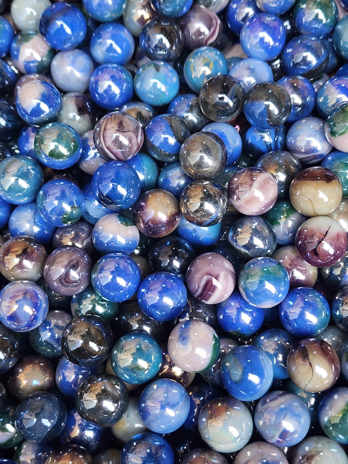 25 HTF 2004 JABO NOV LUSTER CLASSICS 5/8" MARBLES. $14.99