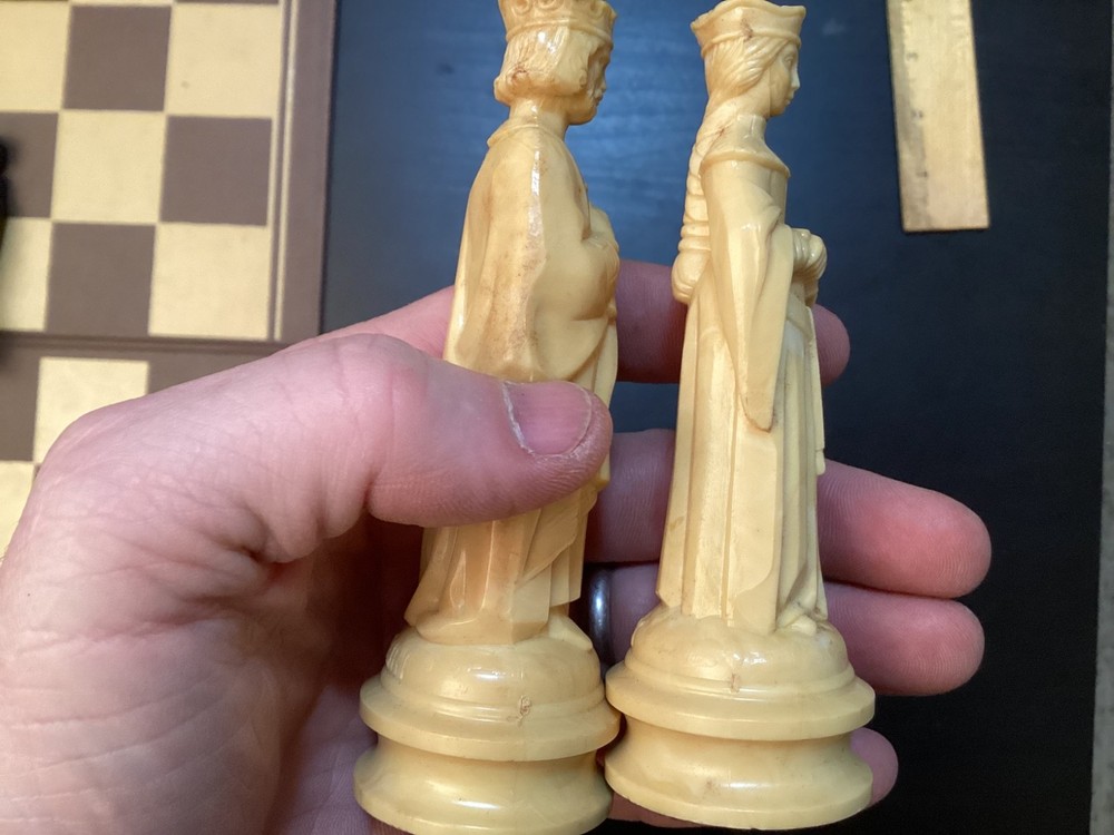 Renaissance Chessmen Lowe 1959 Chess Pieces Only