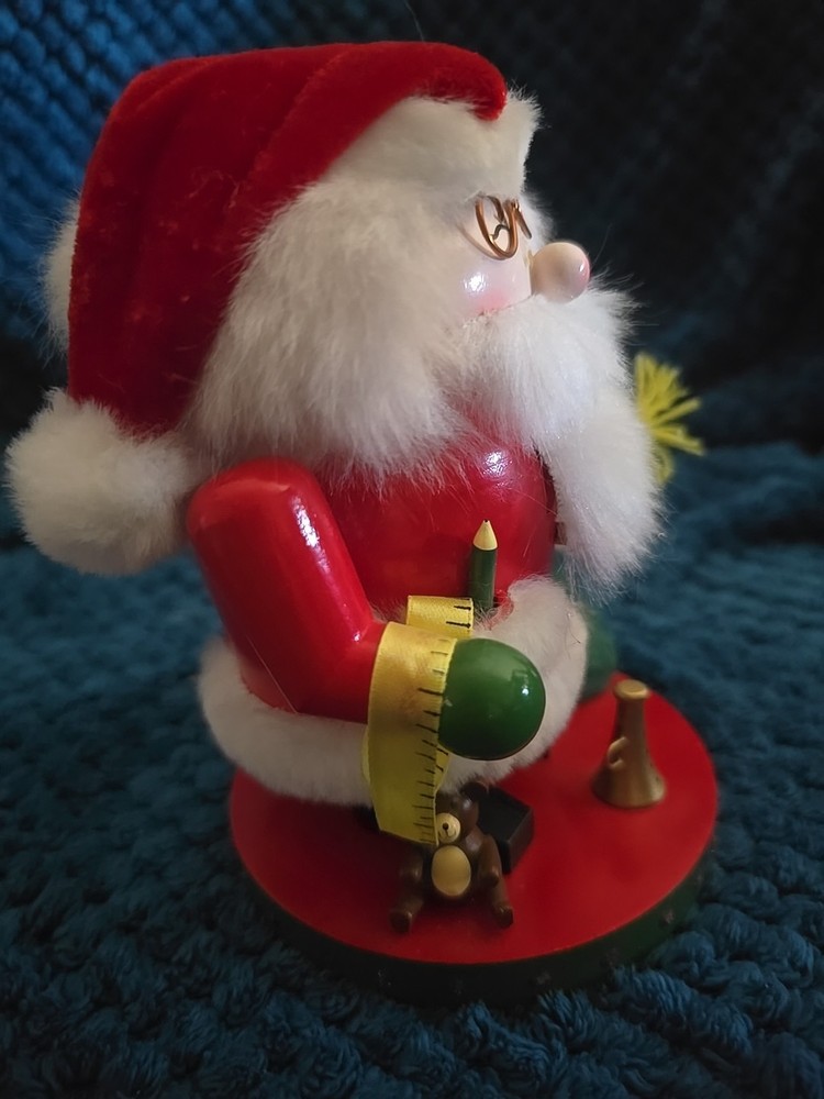 Nutcracker Village SANTA'S WORKSHOP Christmas 10th Anniversary Special Edition