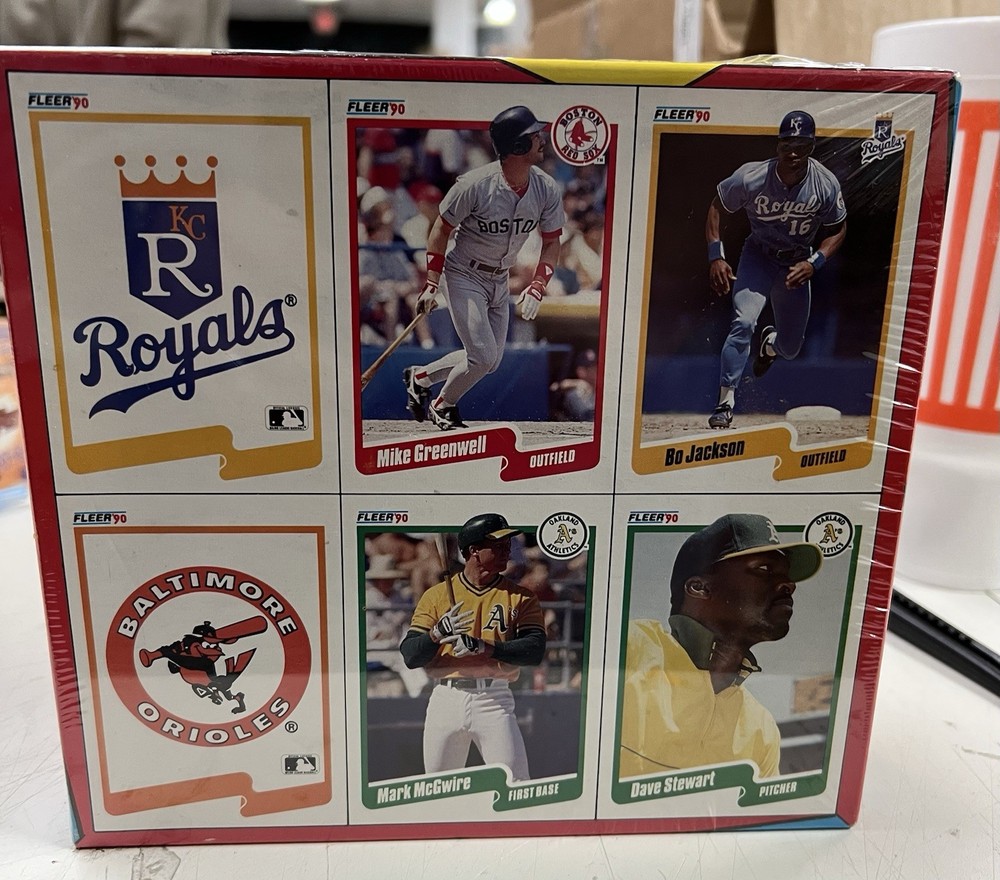 1990 FLEER BASEBALL CELLO BOX (24 PACKS)