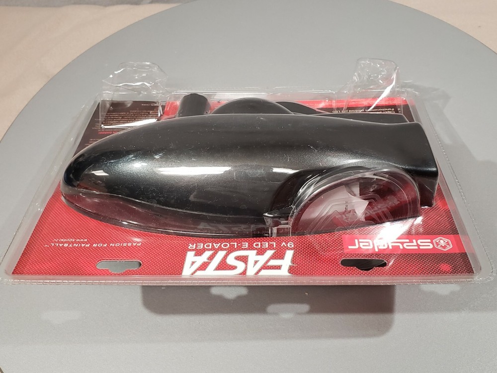 Spyder Fasta 9v LED E-Loader New in Original Packing