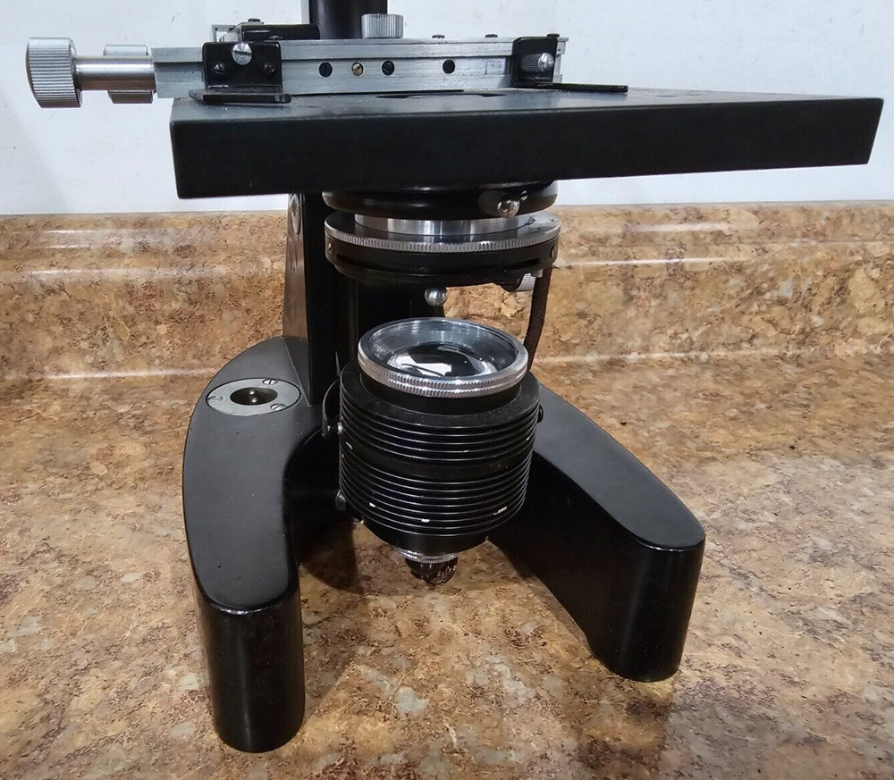 Vintage Union 31064 Microscope w/ Original Case, Objectives + Eyepieces