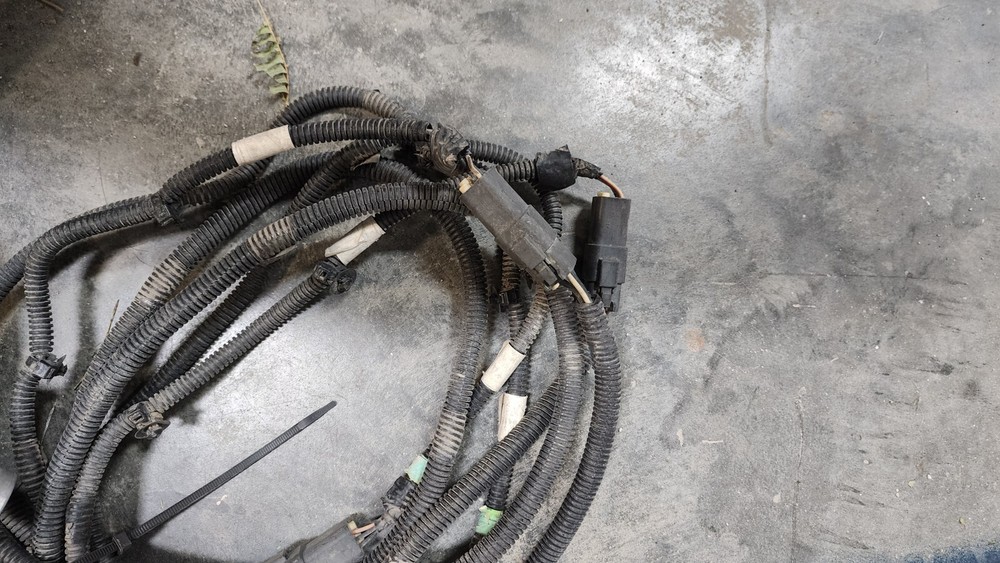 AA70051 Row Unit Harness 16 row John Deere population and Rowcommand clutches JD