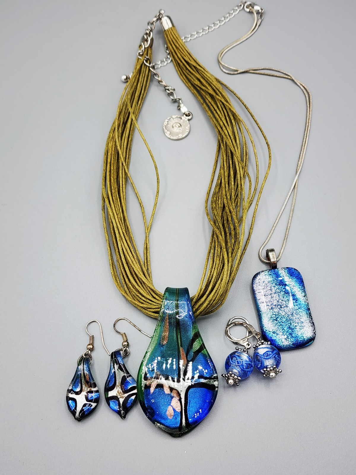 Murano Art Glass Jewelry Bundle Pendant Necklace Earrings Blue Silver Tone
