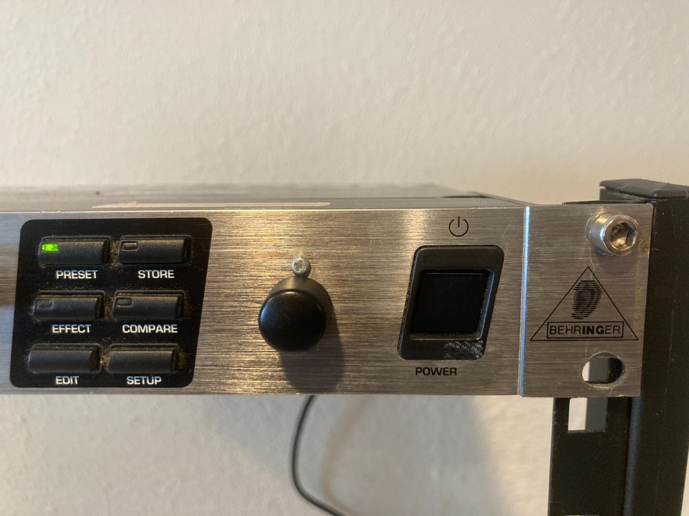 Behringer Virtualizer Pro Dsp2024p