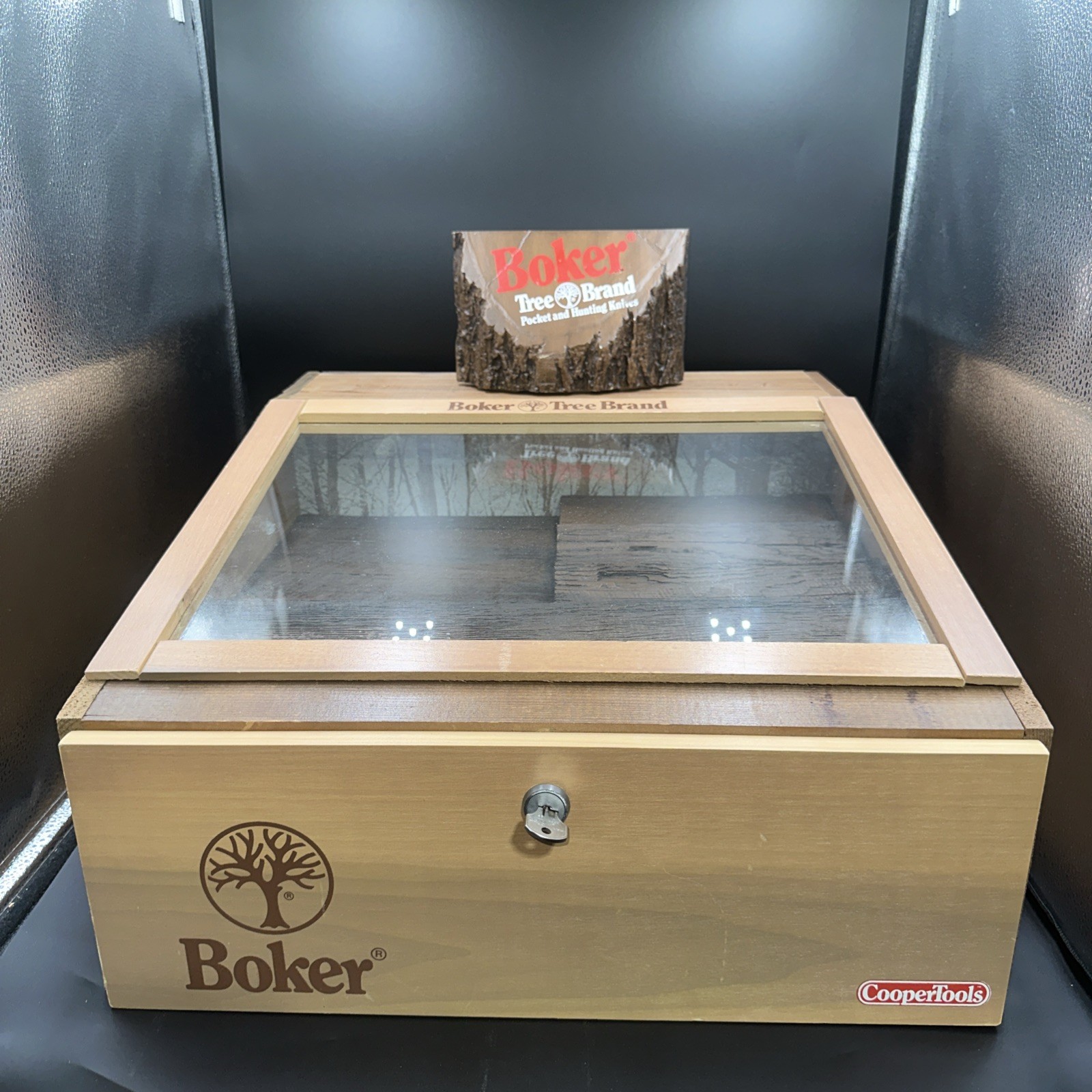 Boker Knife Display Cabinet With Instructions Original Parts & Locking Door